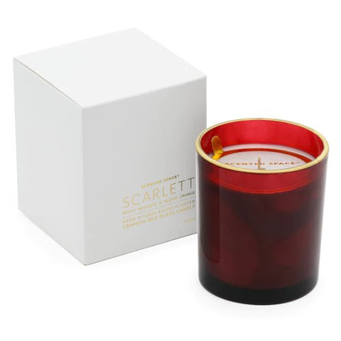 Scarlett Red Candle 300g
