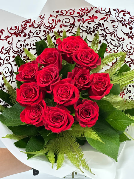 Valentine's 12 Roses